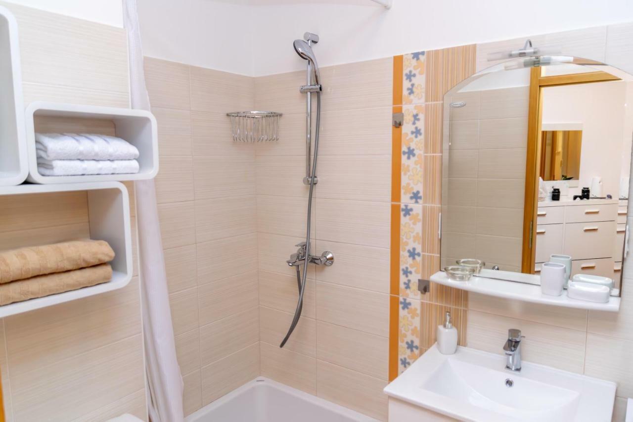 Boki Apartment ซาดาร์ ภายนอก รูปภาพ